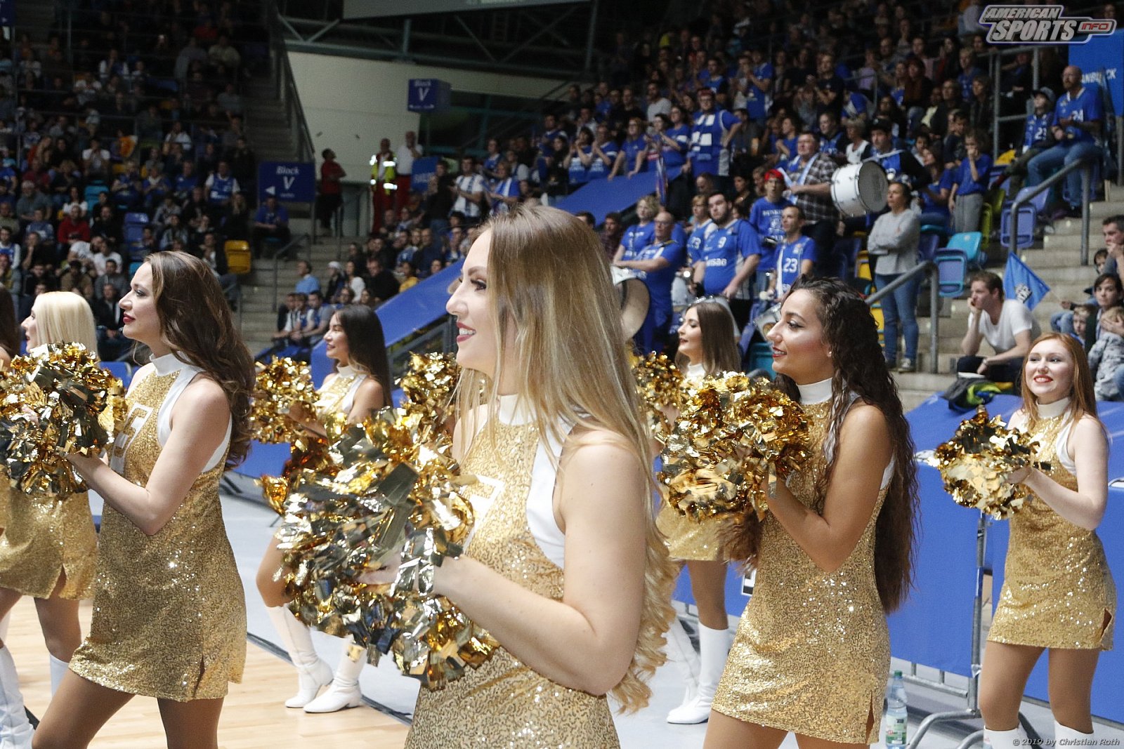 Das Skyliners Danceteam beim Heimspiel gegen den FC Bayern München Basketball am 06.10.2019