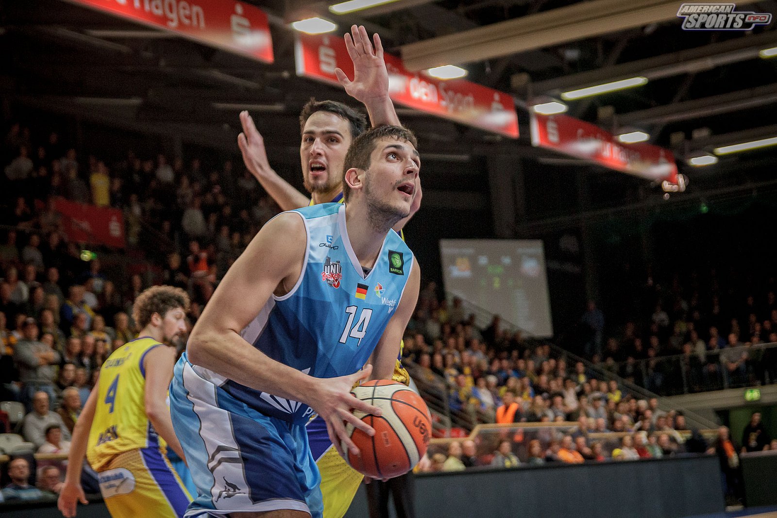 ProA Basketball: Phoenix Hagen vs Uni Baskets Paderborn 83:82 08.12.2018
