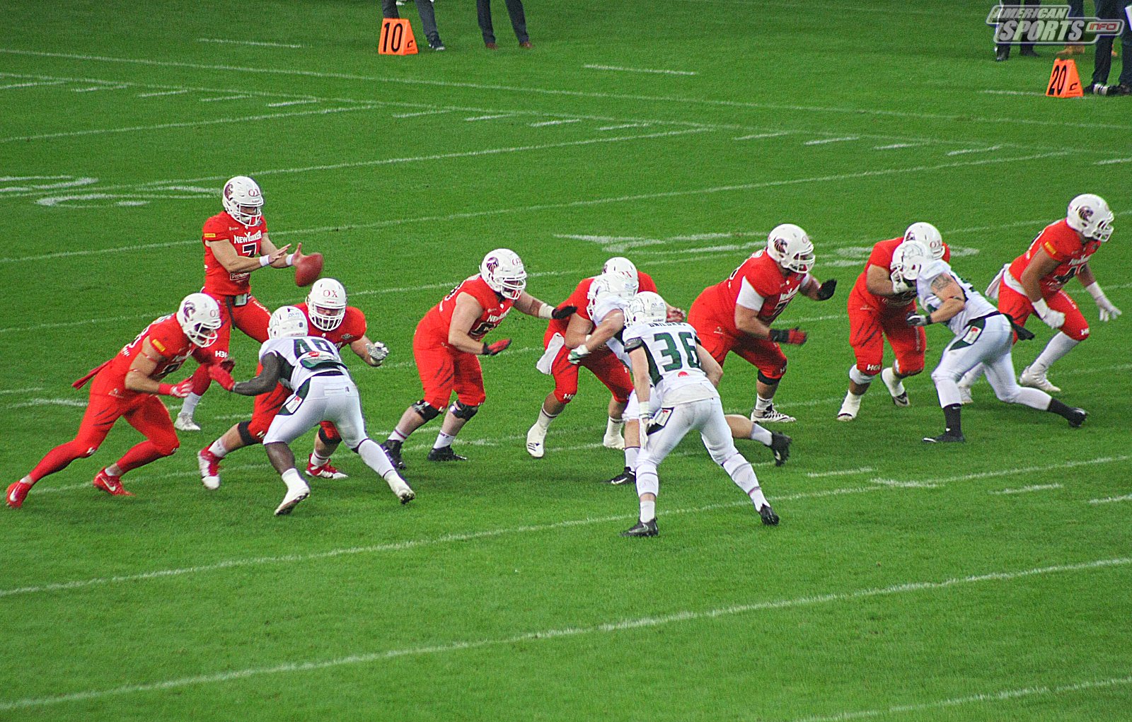 German Bowl XLI New Yorker Lions Braunschweig vs. Schwäbisch Hall Unicorns 10:07  12.10.19 Tribünensicht