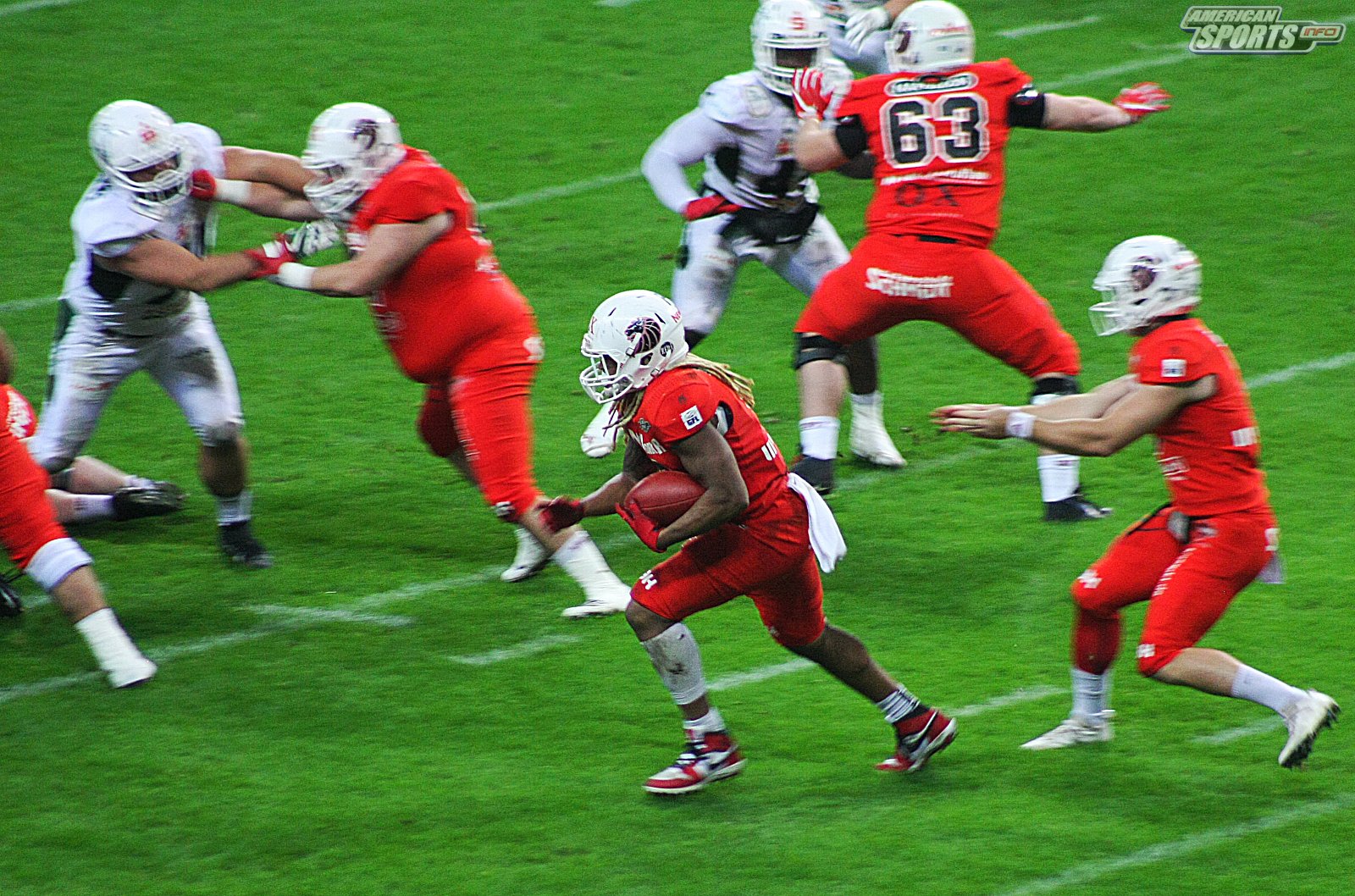 German Bowl XLI New Yorker Lions Braunschweig vs. Schwäbisch Hall Unicorns 10:07  12.10.19 Tribünensicht