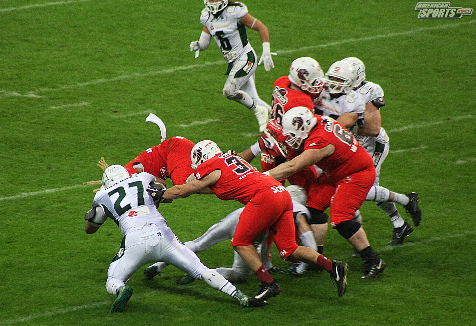 German Bowl XLI New Yorker Lions Braunschweig vs. Schwäbisch Hall Unicorns 10:07  12.10.19 Tribünensicht