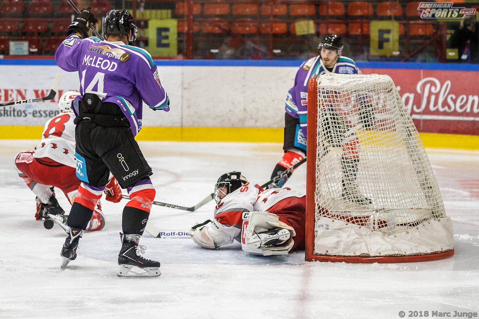 Oberliga Eishockey: Wohnbau Moskitos Essen vs Halle Saale Bulls	5:4 21.09.2018