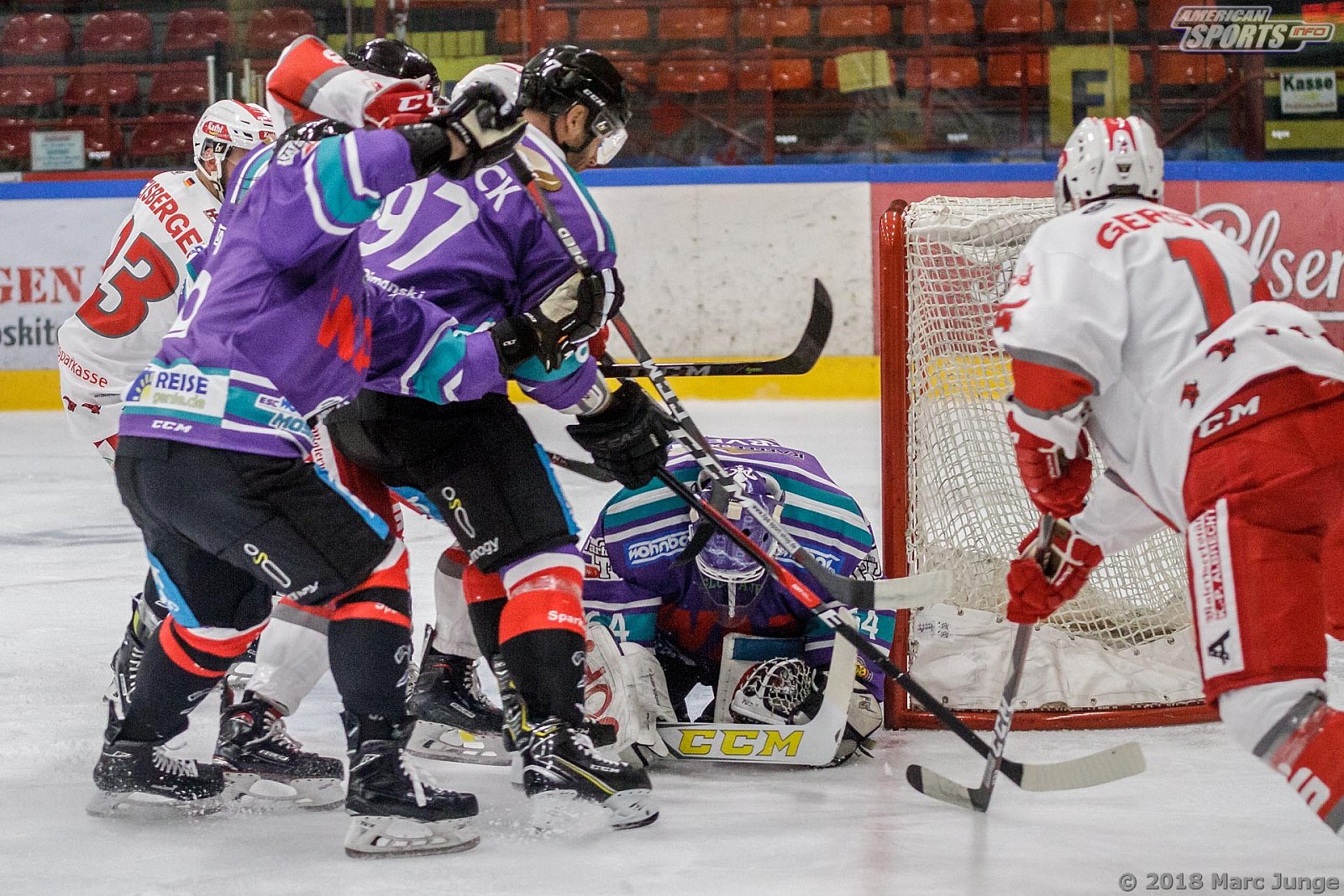 Oberliga Eishockey: Wohnbau Moskitos Essen vs Halle Saale Bulls	5:4 21.09.2018