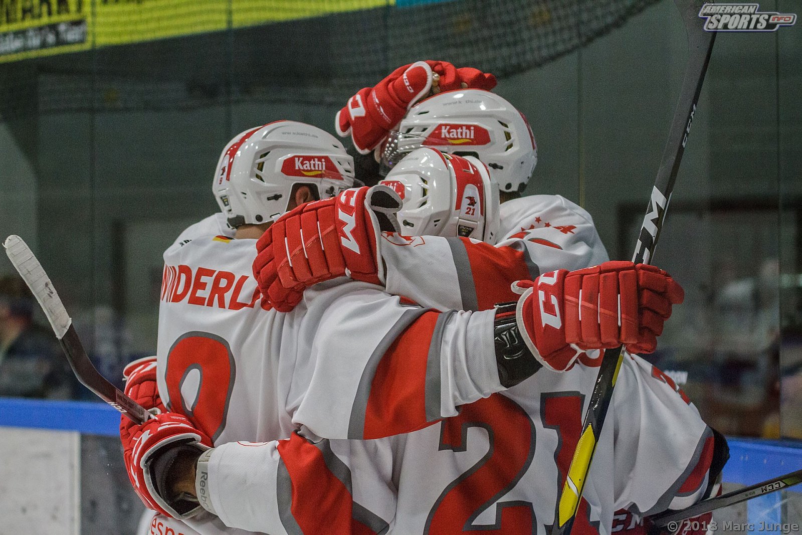 Oberliga Eishockey: Wohnbau Moskitos Essen vs Halle Saale Bulls	5:4 21.09.2018