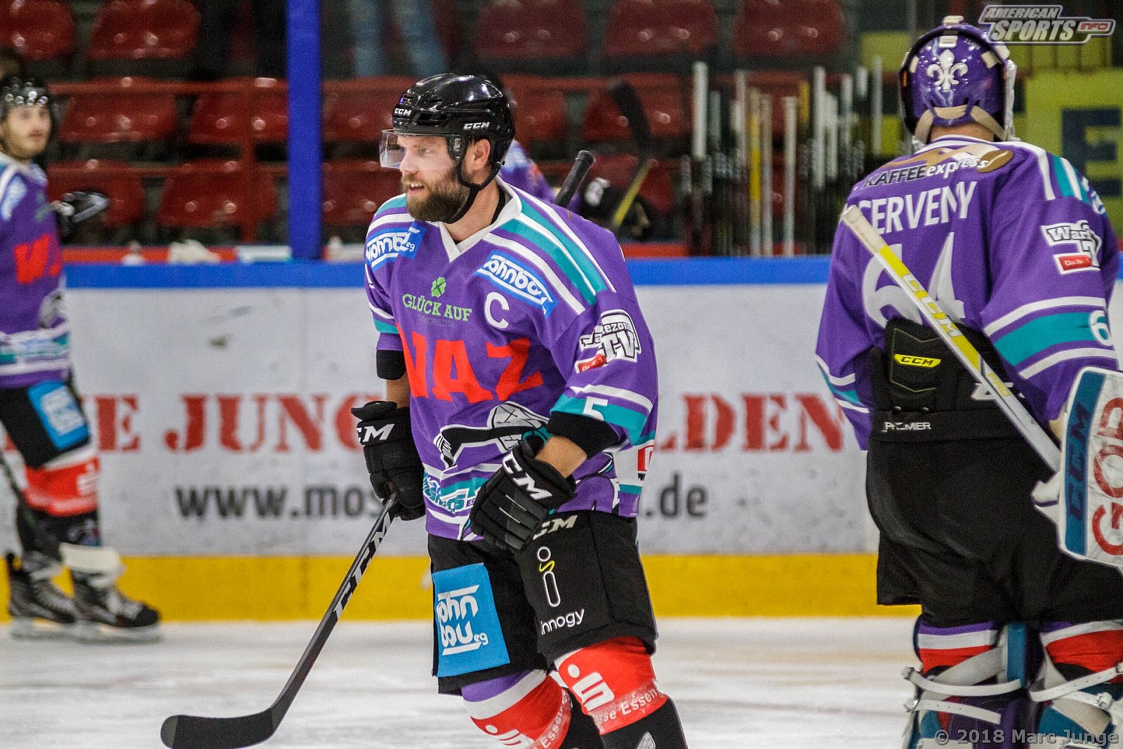 Oberliga Eishockey: Wohnbau Moskitos Essen vs Halle Saale Bulls	5:4 21.09.2018