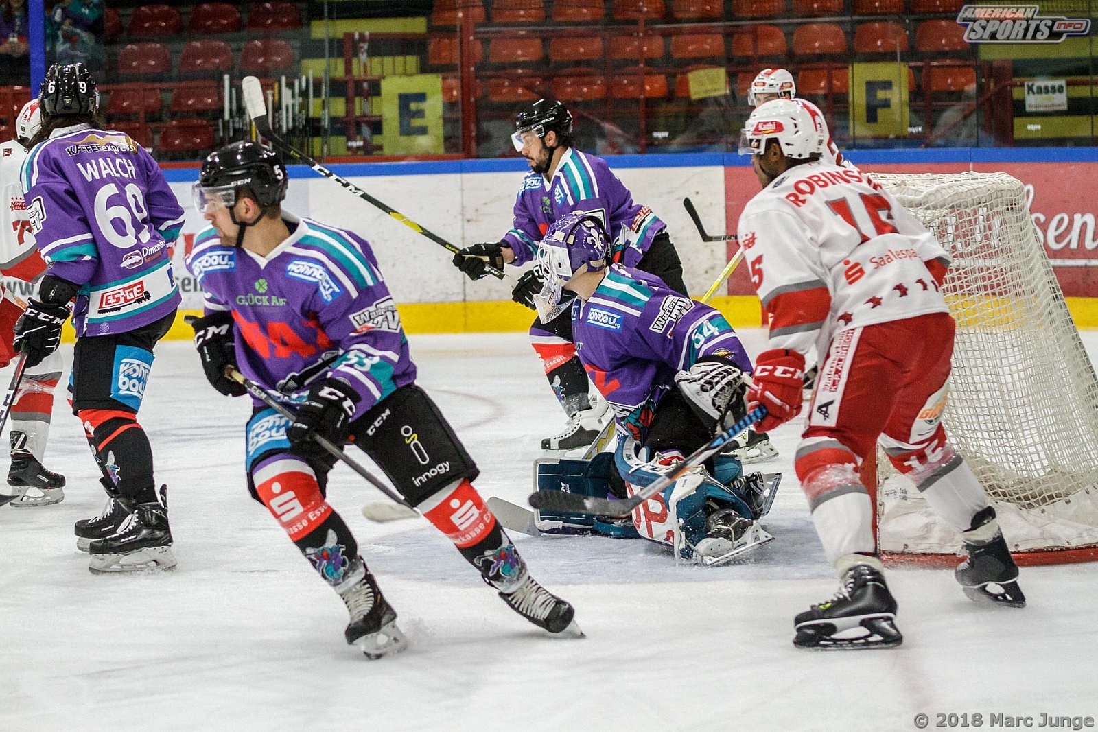 Oberliga Eishockey: Wohnbau Moskitos Essen vs Halle Saale Bulls	5:4 21.09.2018
