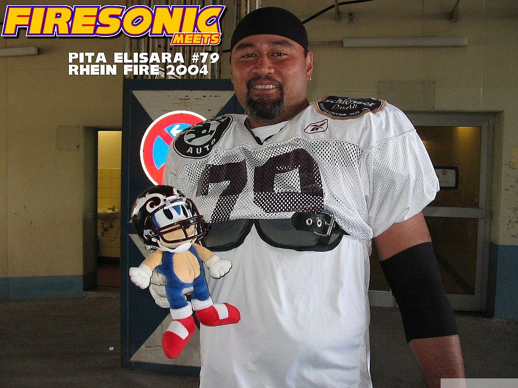 Firesonic meets Fans, Players, Cheerleaders of NFL Europe 2004