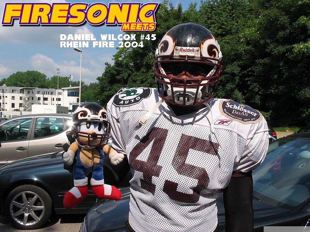 Firesonic meets Fans, Players, Cheerleaders of NFL Europe 2004