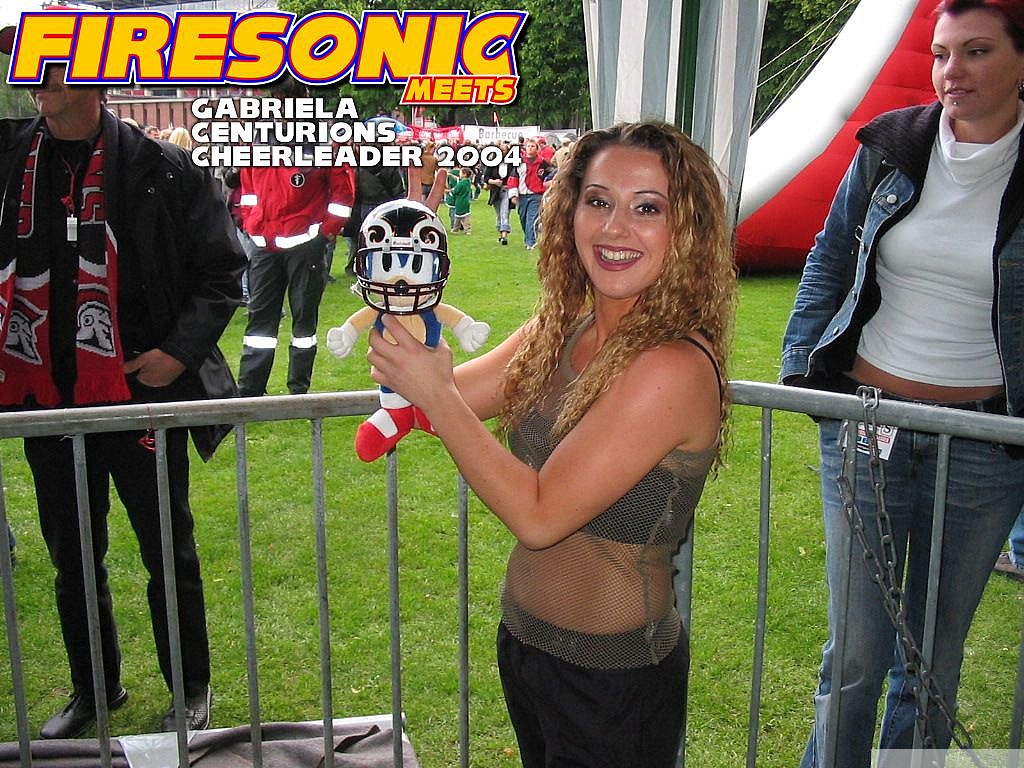 Firesonic meets Fans, Players, Cheerleaders of NFL Europe 2004
