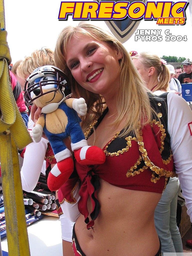 Firesonic meets Fans, Players, Cheerleaders of NFL Europe 2004