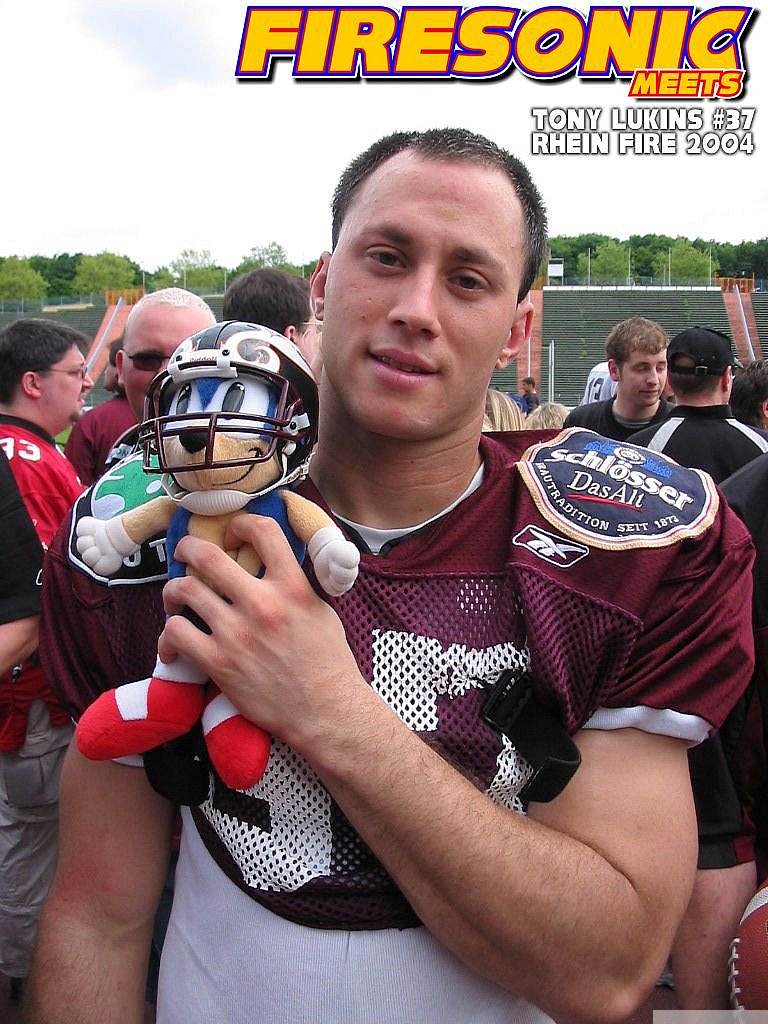 Firesonic meets Fans, Players, Cheerleaders of NFL Europe 2004