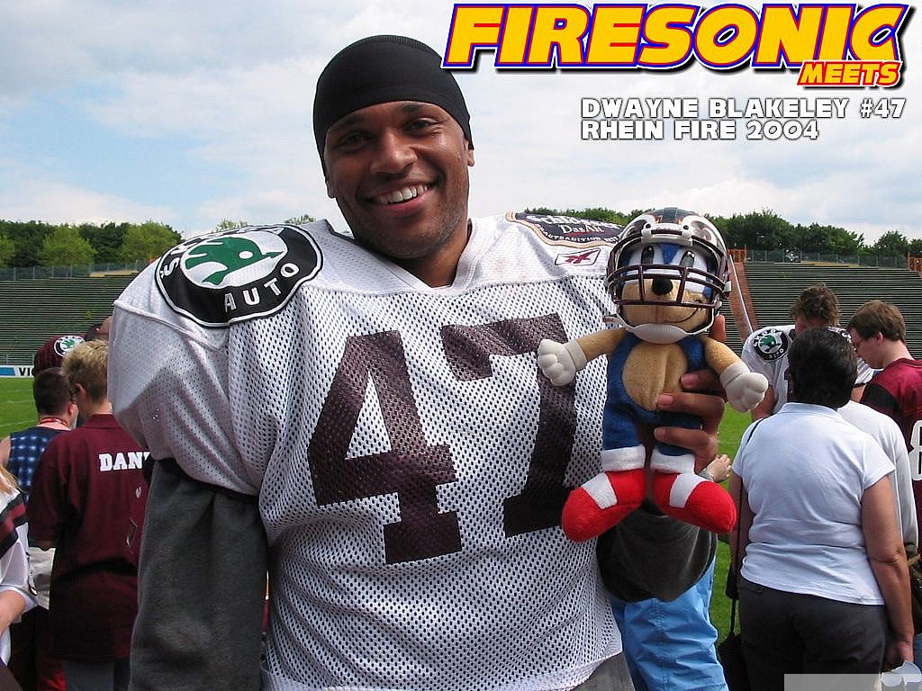 Firesonic meets Fans, Players, Cheerleaders of NFL Europe 2004