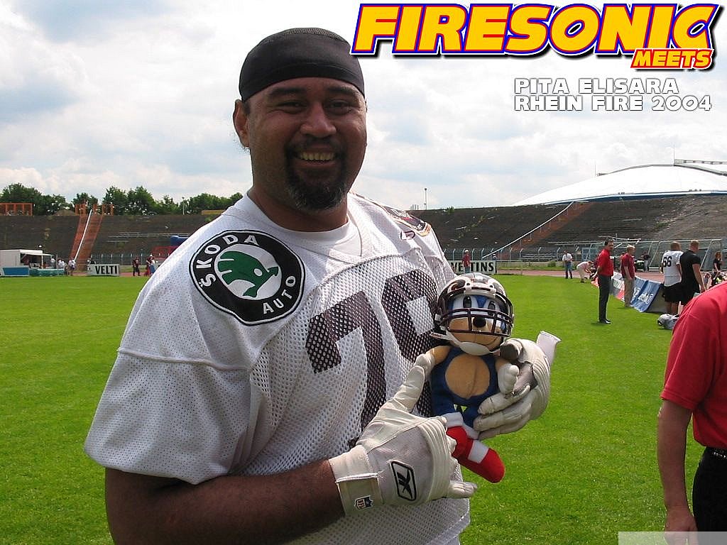 Firesonic meets Fans, Players, Cheerleaders of NFL Europe 2004