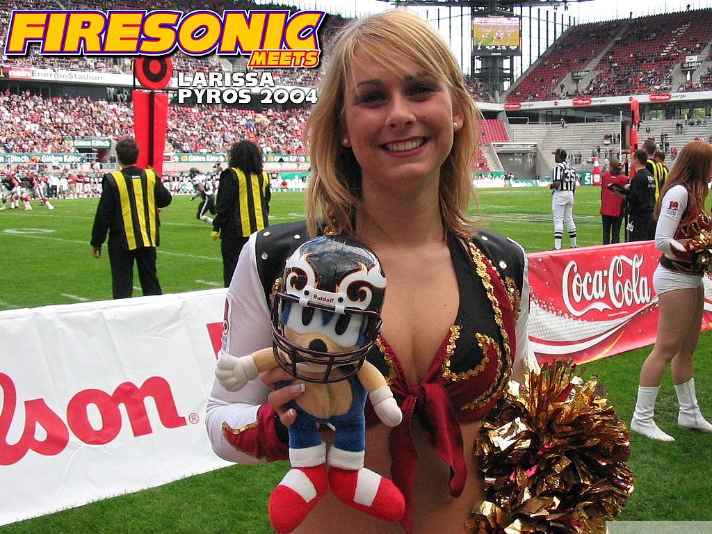 Firesonic meets Fans, Players, Cheerleaders of NFL Europe 2004