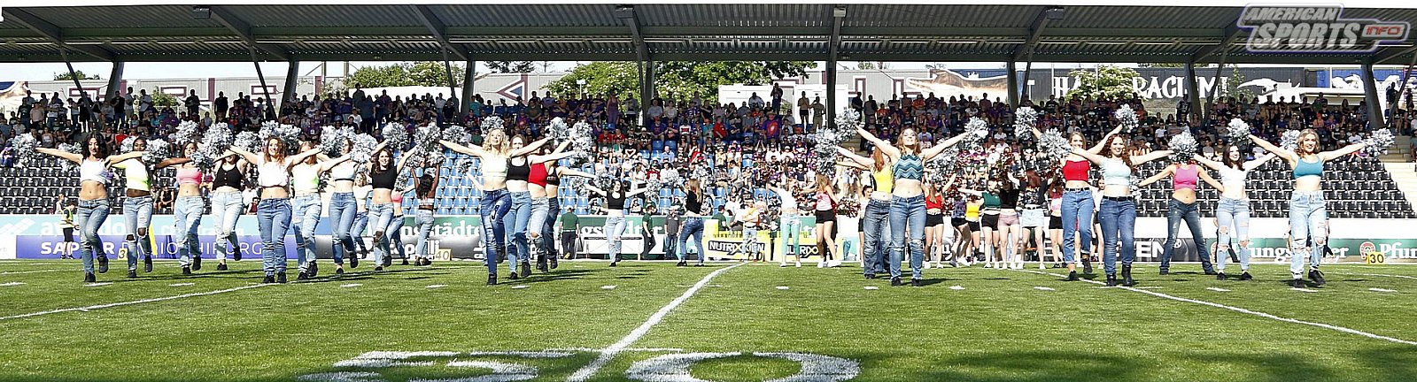 Die Frankfurt Universe Cheerleader beim Heimspiel gegen die Schwäbisch Hall Unicorns am 01.06.2019
