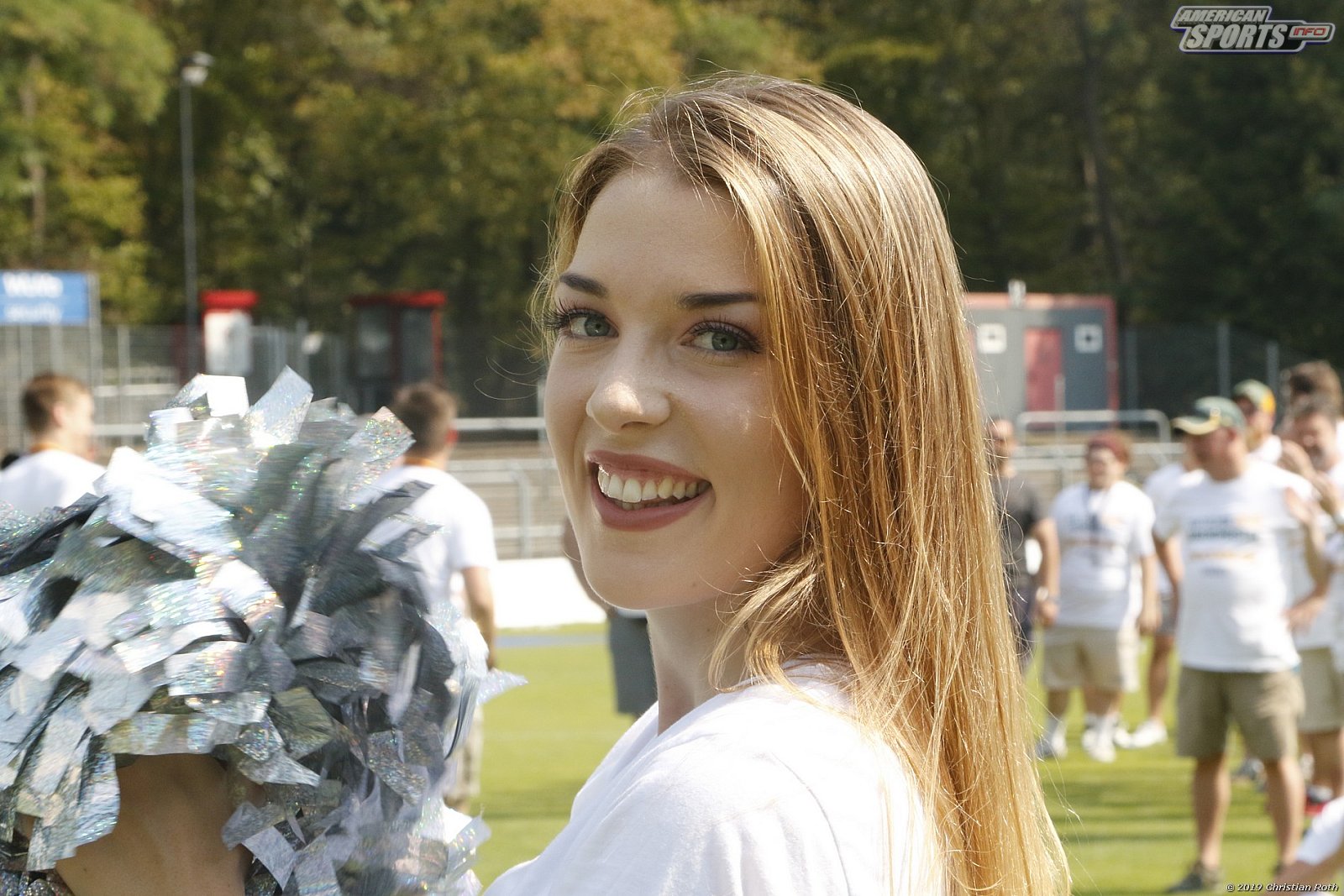 Die Cologne Cheerdance Cheerleader beim Heimspiel gegen die Hildesheim Invaders am 25.08.2019