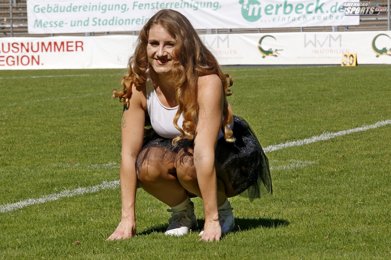 Die Cologne Cheerdance Cheerleader beim Heimspiel gegen die Berlin Rebels am 29.06.2019