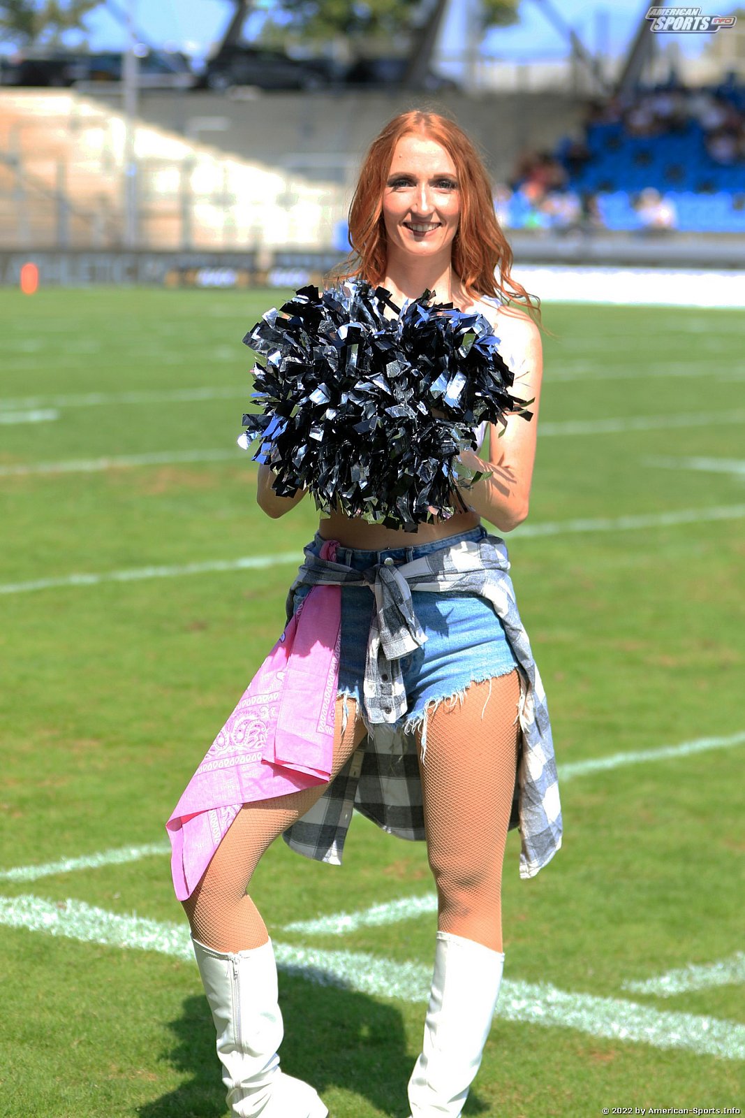 ELF: Die Frankfurt Galaxy Dancers und Loona beim Heimspiel gegen die Raiders Tirol am 28.08.2022