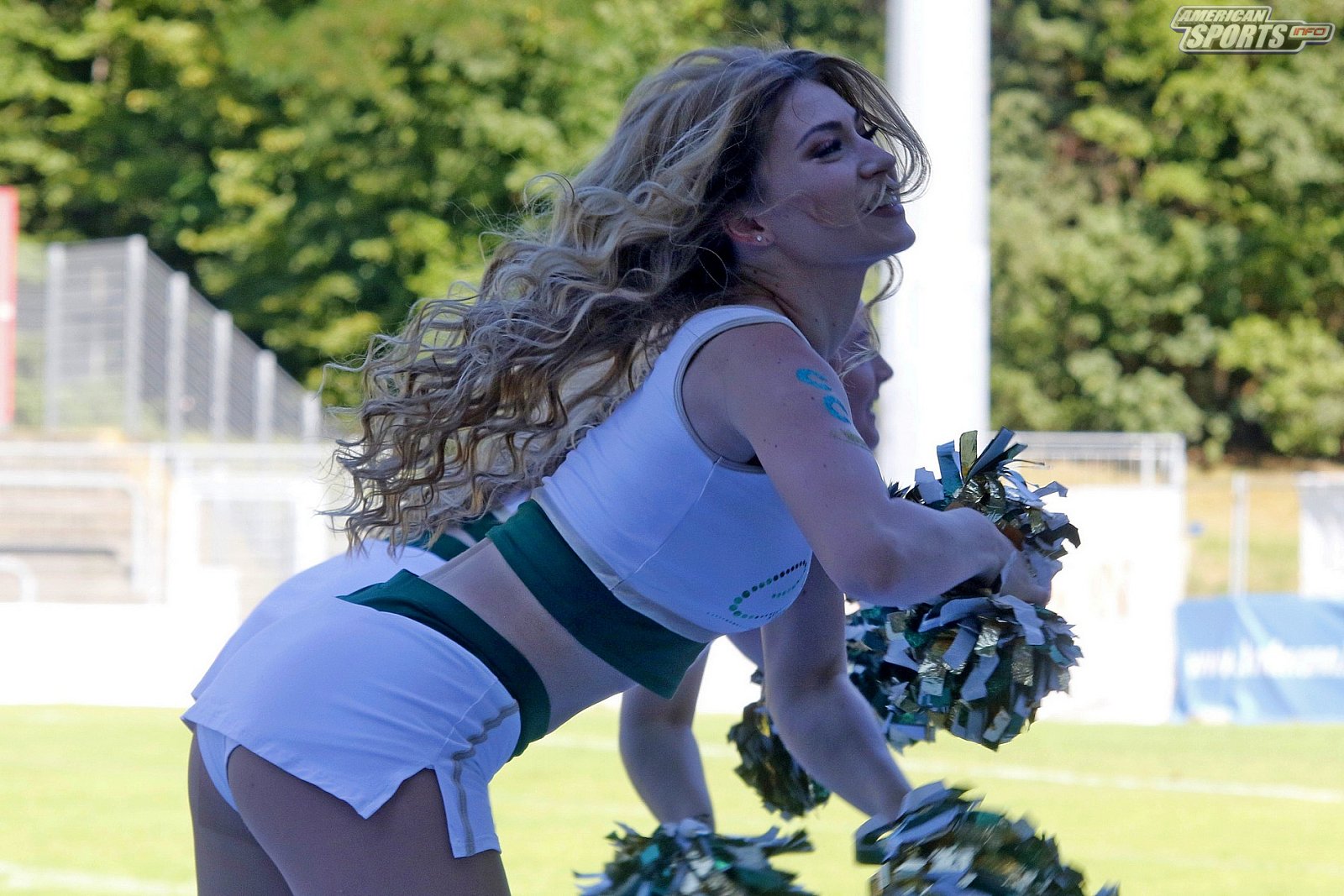 Die Cologne Cheerdance Cheerleader beim Heimspiel gegen die Berlin Rebels am 29.06.2019