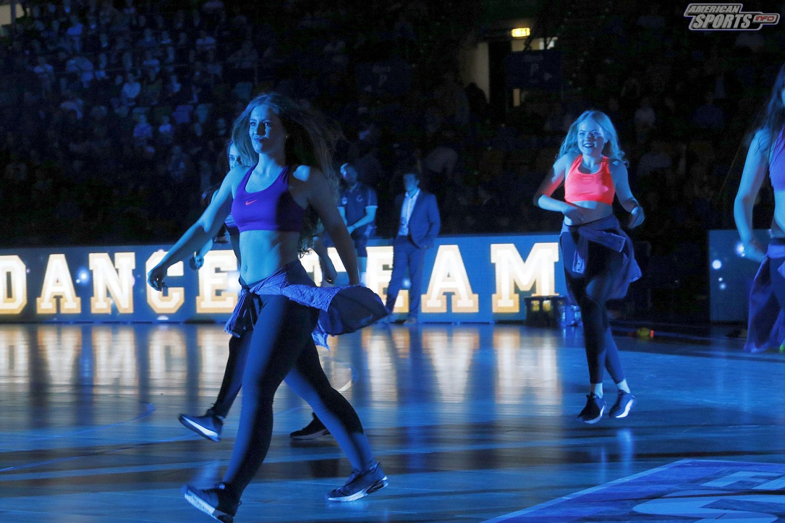 Das Frankfurt Skyliners Danceteam beim BBL Heimspiel gegen Rasta Vechta am 29.03.2019