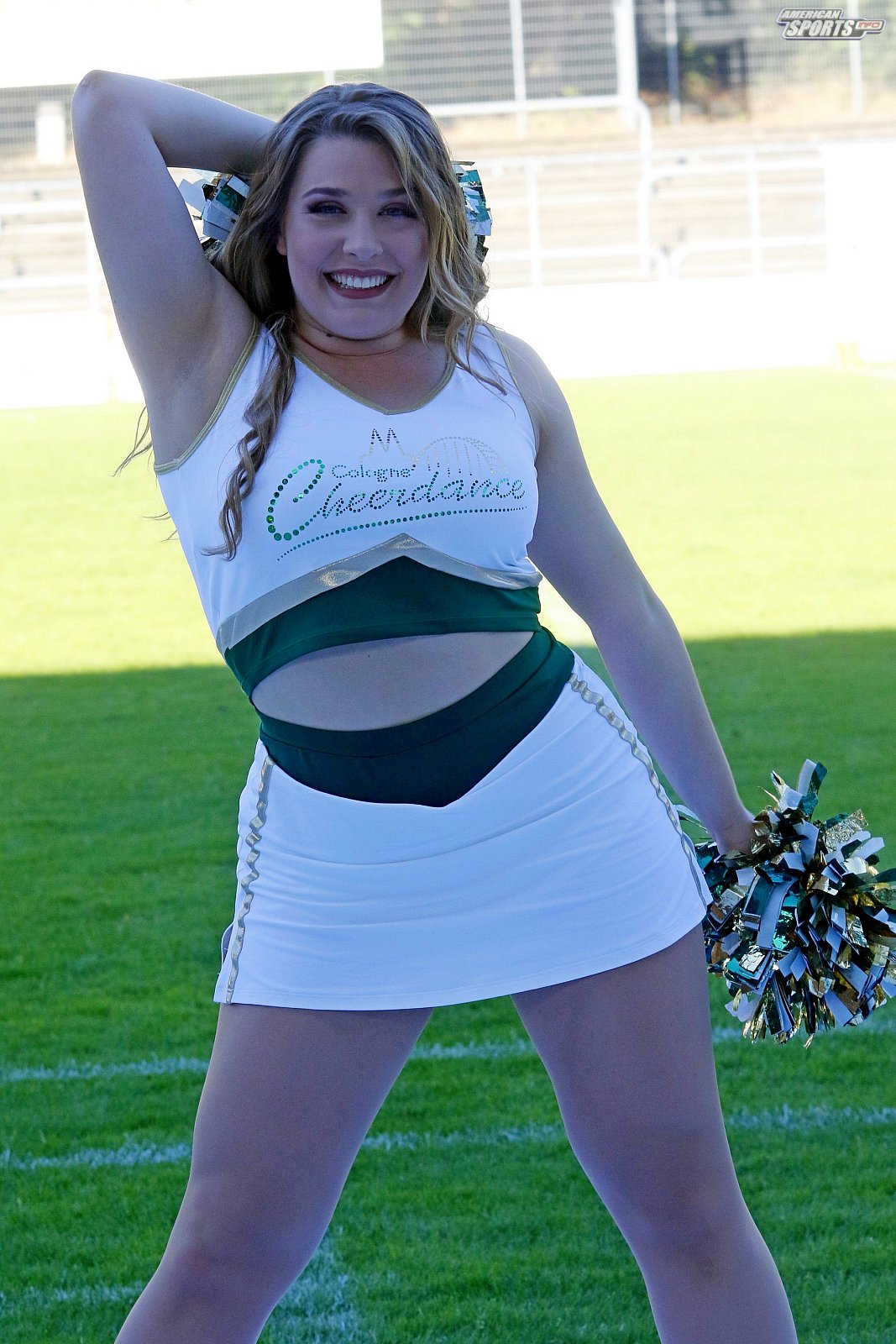 Die Cologne Cheerdance Cheerleader beim Heimspiel gegen die Berlin Rebels am 29.06.2019