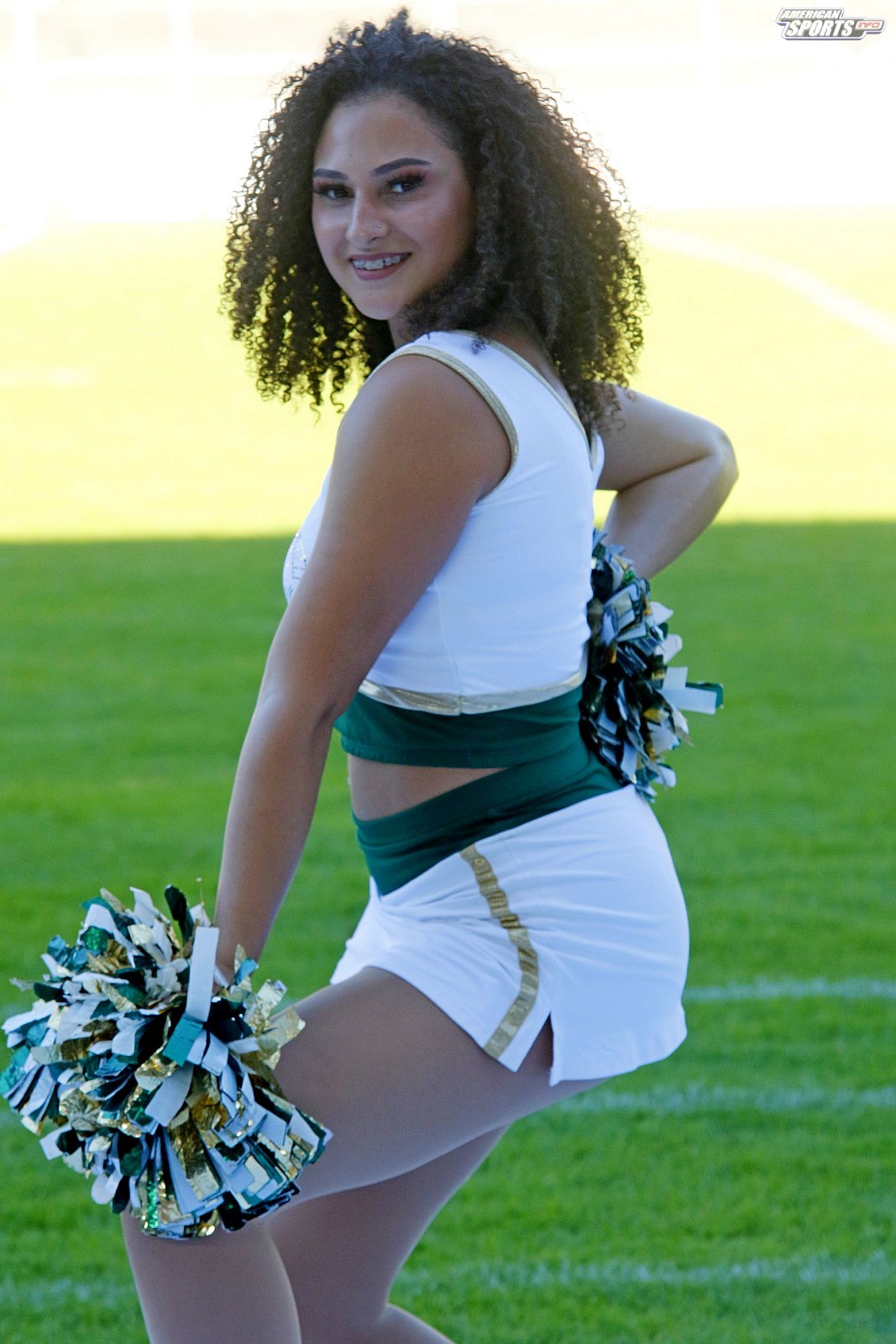 Die Cologne Cheerdance Cheerleader beim Heimspiel gegen die Berlin Rebels am 29.06.2019