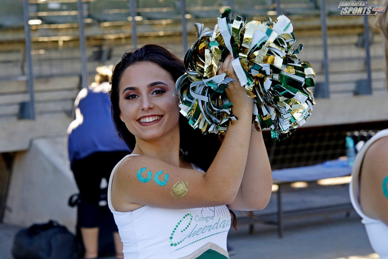 Die Cologne Cheerdance Cheerleader beim Heimspiel gegen die Berlin Rebels am 29.06.2019