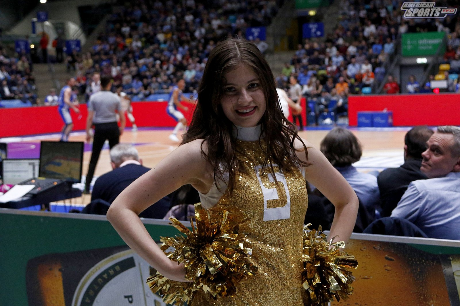 Das Frankfurt Skyliners Danceteam beim BBL Heimspiel gegen Rasta Vechta am 29.03.2019
