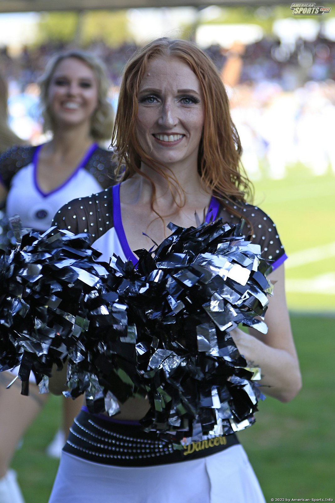 ELF: Die Frankfurt Galaxy Dancers und Loona beim Heimspiel gegen die Raiders Tirol am 28.08.2022