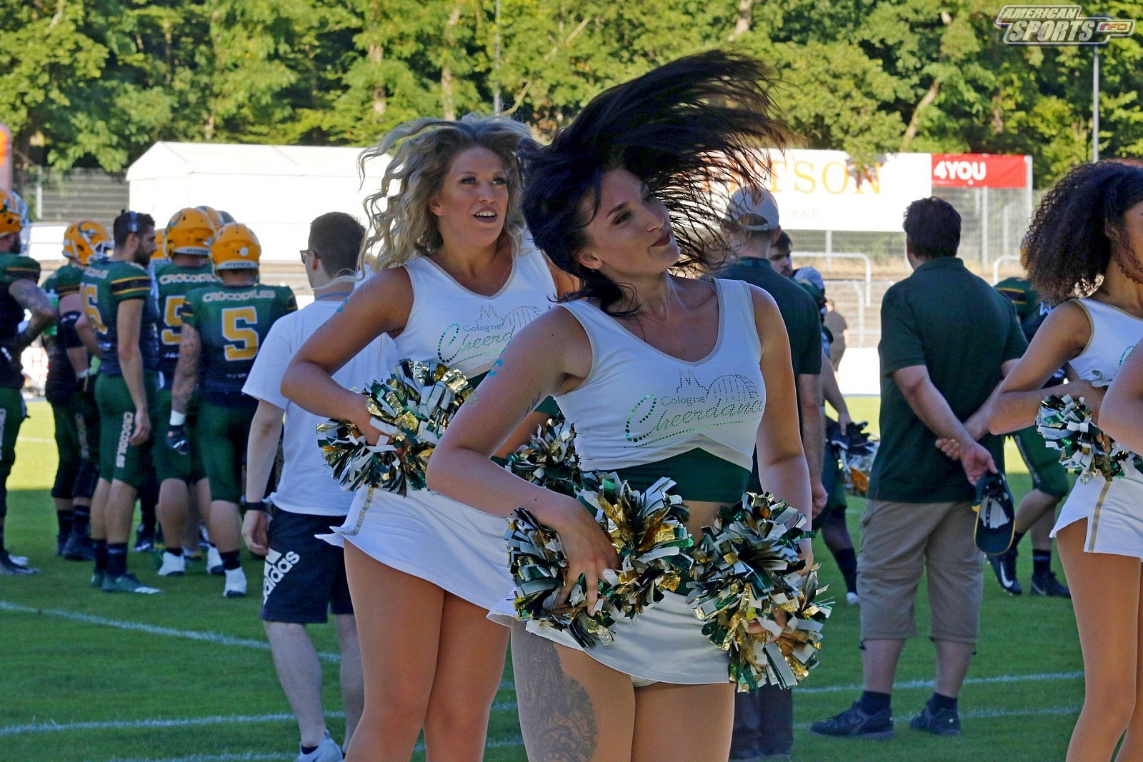 Die Cologne Cheerdance Cheerleader beim Heimspiel gegen die Berlin Rebels am 29.06.2019