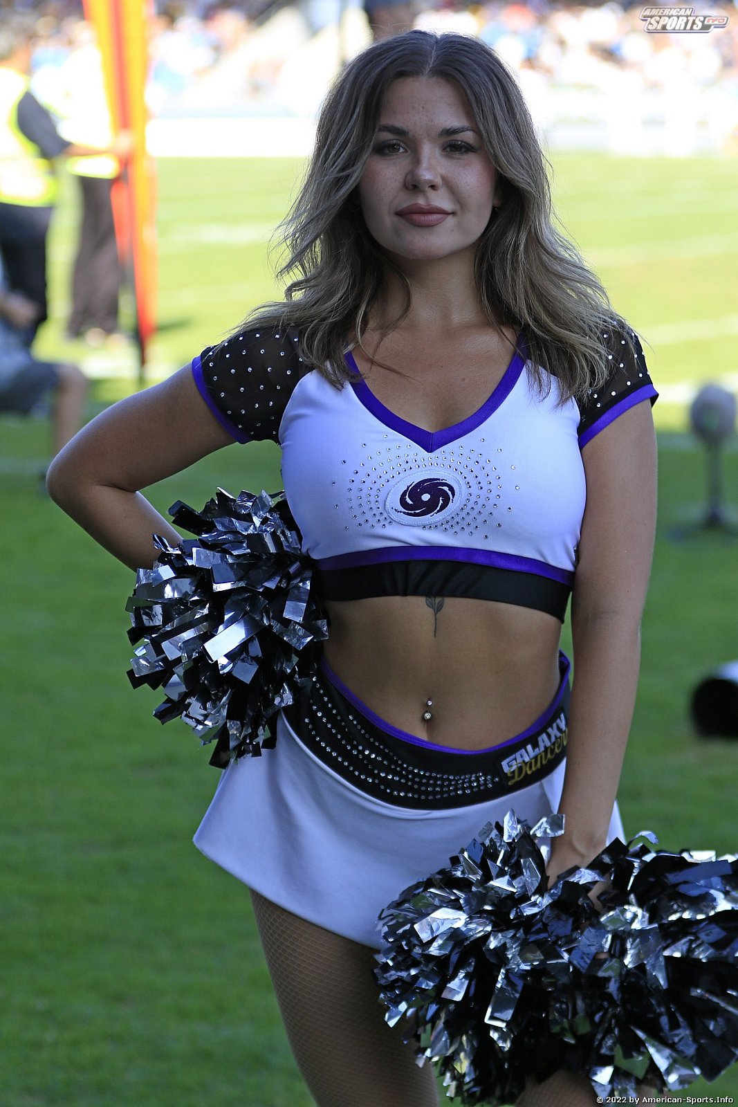 ELF: Die Frankfurt Galaxy Dancers und Loona beim Heimspiel gegen die Raiders Tirol am 28.08.2022