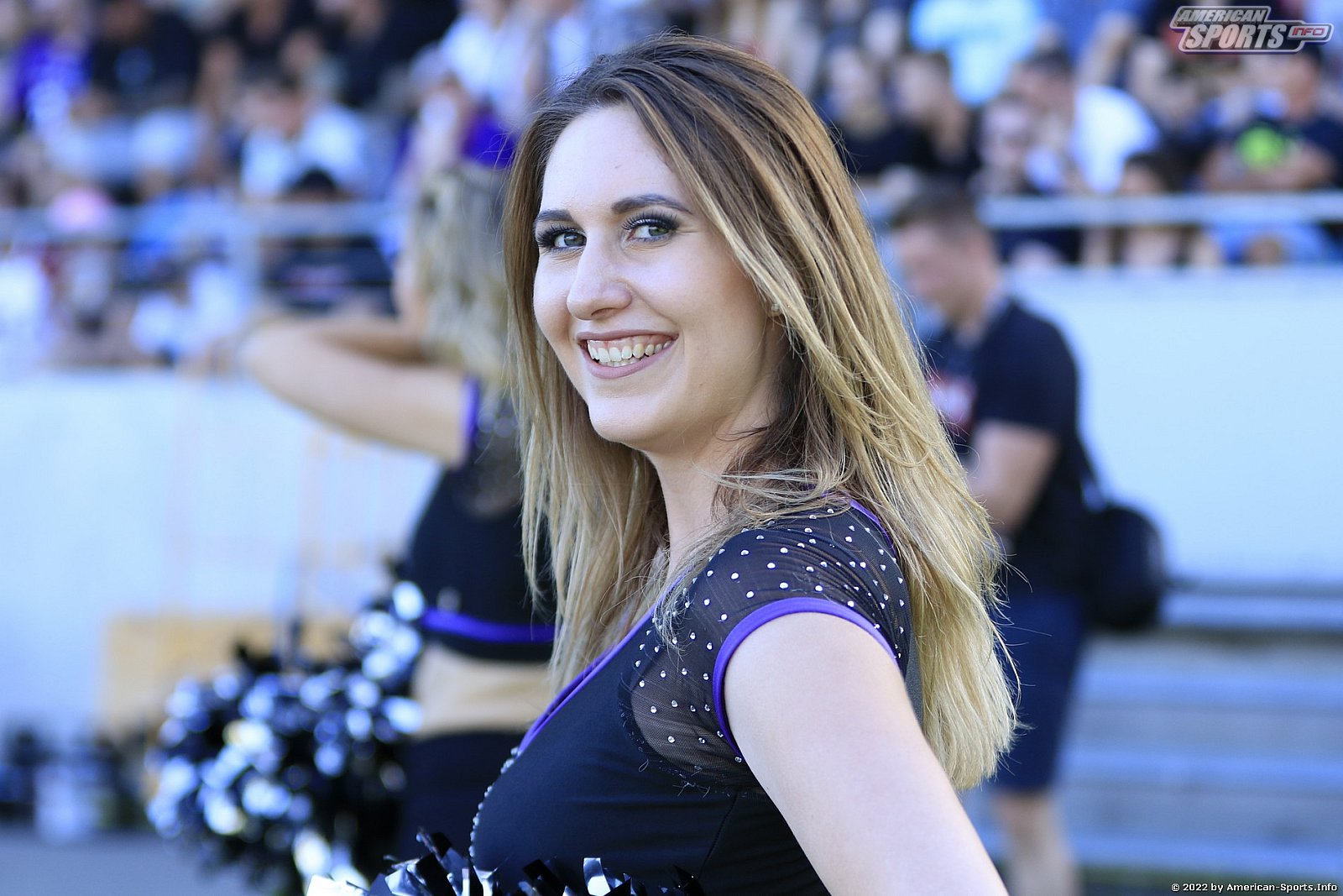 ELF: Die Frankfurt Galaxy Dancers und Loona beim Heimspiel gegen die Raiders Tirol am 28.08.2022