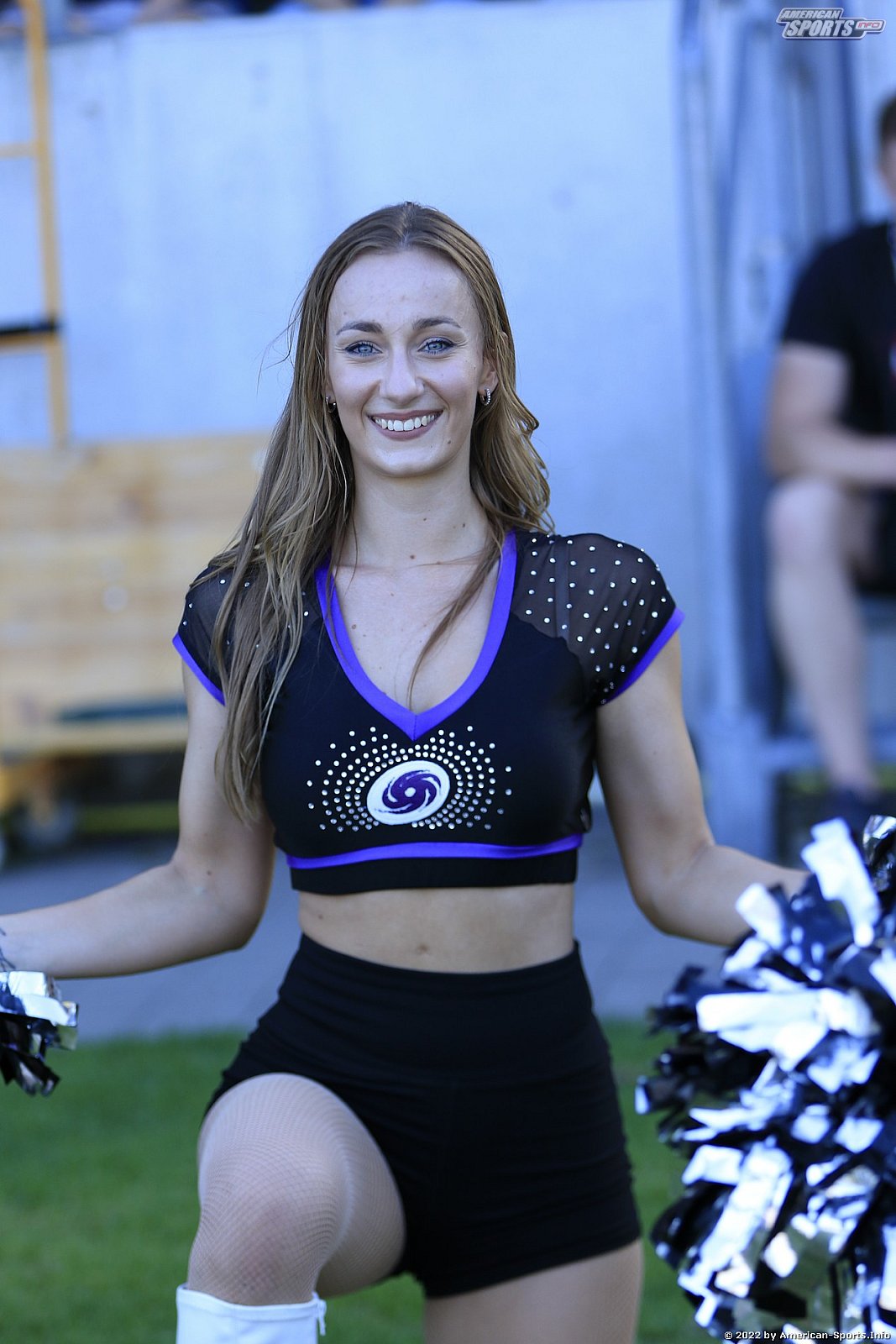 ELF: Die Frankfurt Galaxy Dancers und Loona beim Heimspiel gegen die Raiders Tirol am 28.08.2022