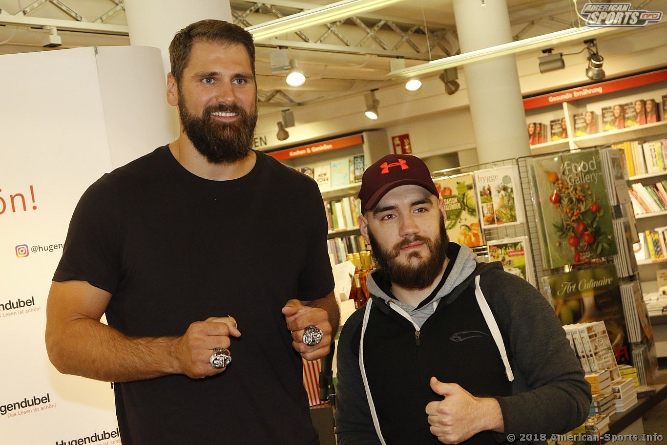 Football: Sebastian Vollmer signiert sein Buch 23.10.18