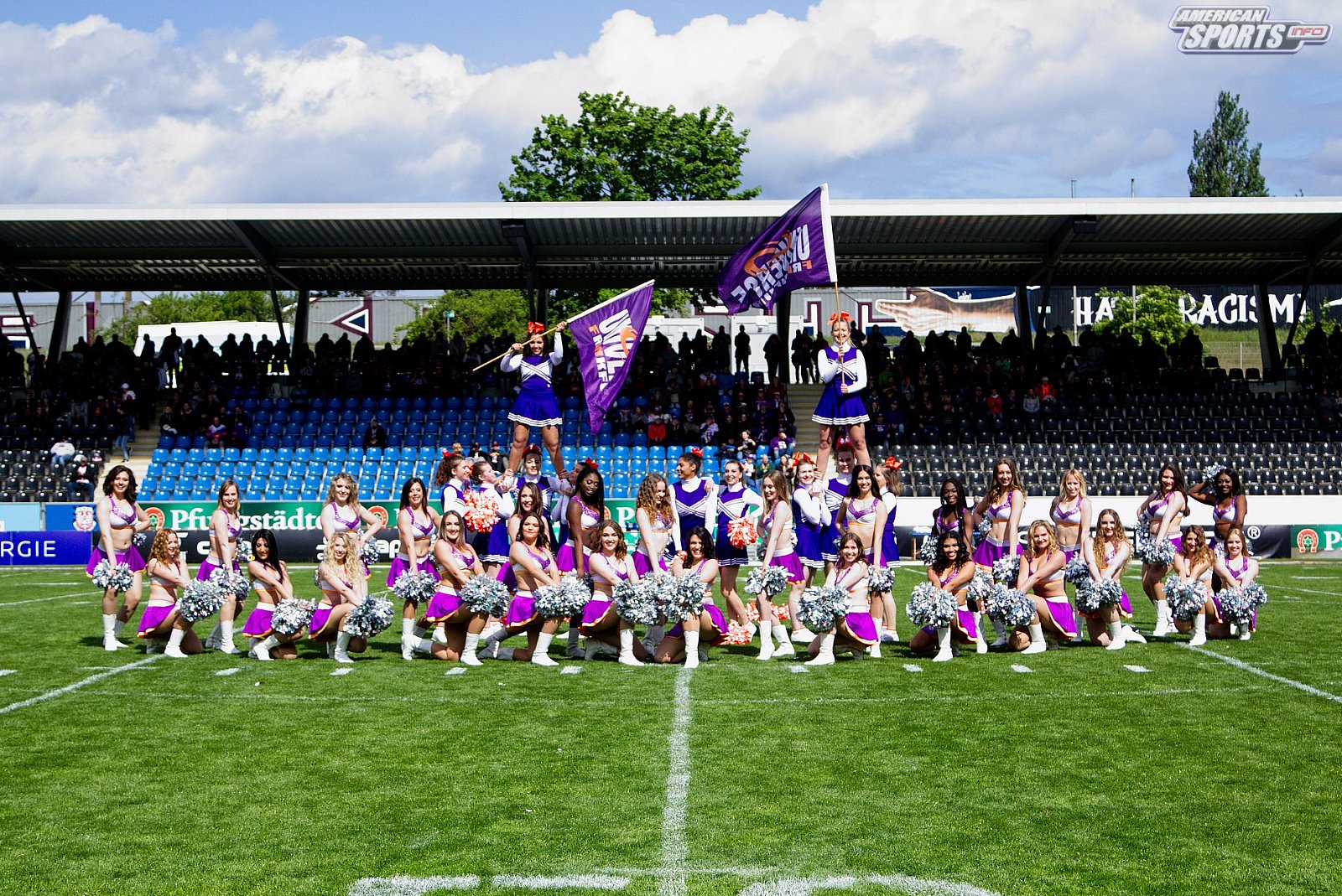 Die Frankfurt Universe Cheerleader beim Heimspiel gegen die Allgäu Comets 05.05.2019