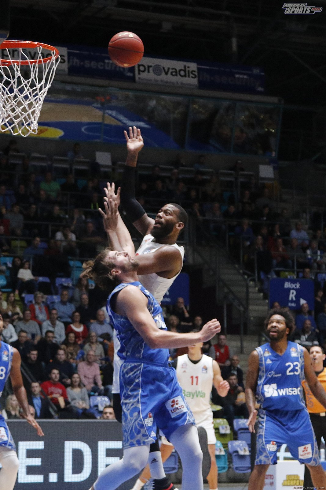 BBL: Fraport Skyliners Frankfurt vs FC Bayern München Basketball 77:81 06.10.2019