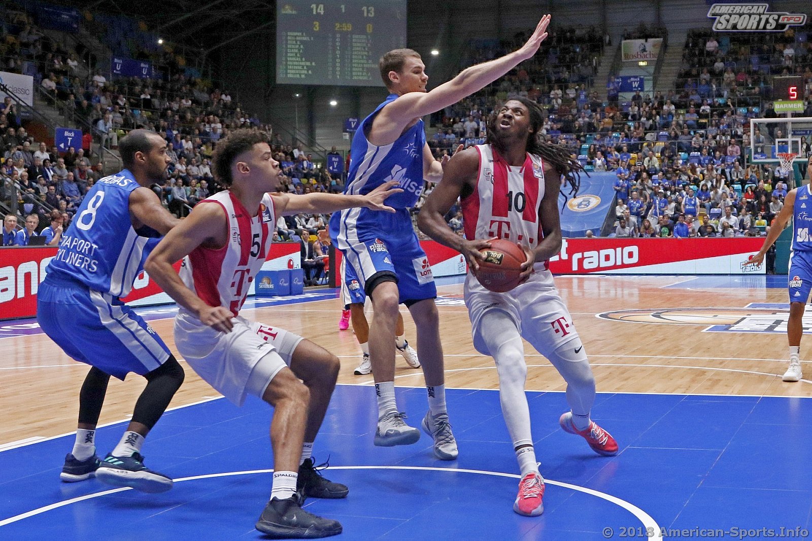 BBL: Fraport Skyliners Frankfurt vs Telekom Baskets Bonn 83:79 04.11.2018
