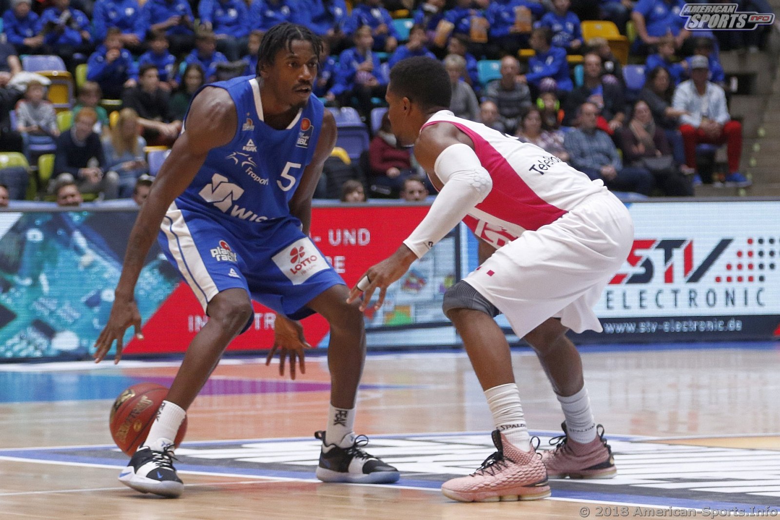 BBL: Fraport Skyliners Frankfurt vs Telekom Baskets Bonn 83:79 04.11.2018