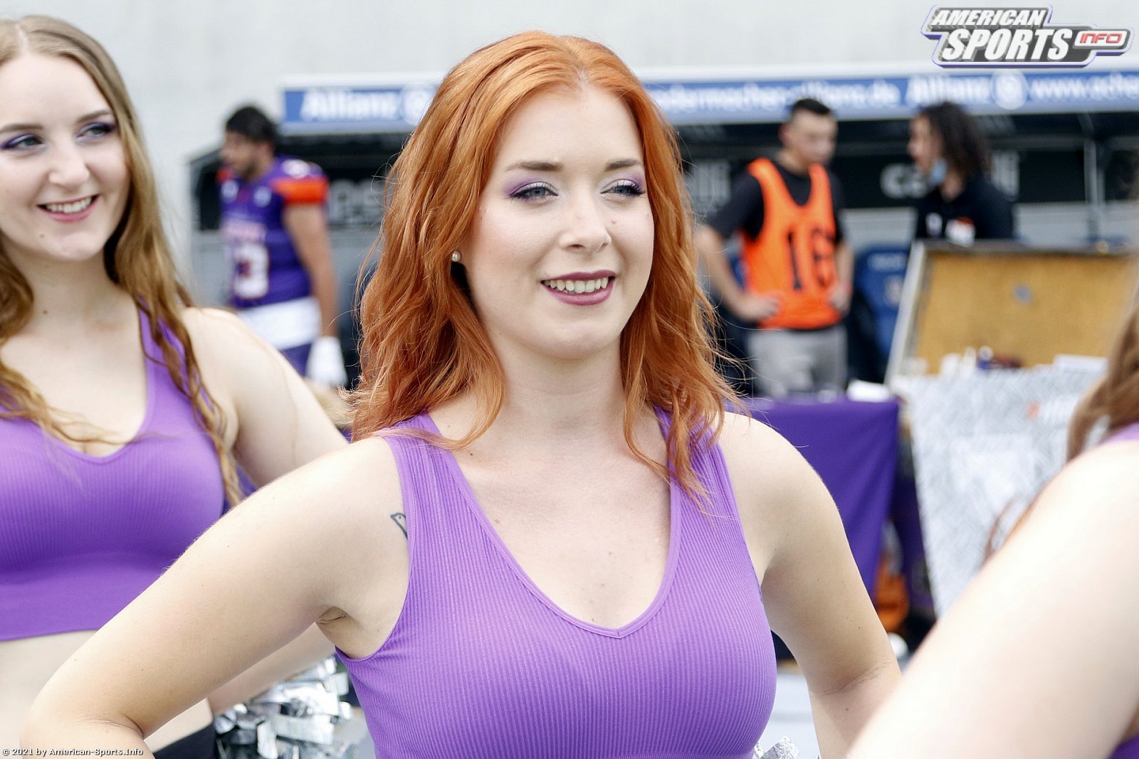 Die Frankfurt Universe Cheerleader beim Heimspiel gegen die Marburg Mercenaries 12:42 10.07.2021