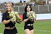 Die Cologne Crocodiles und Düsseldorf Pantherettes Cheerleader beim GFL Spiel der Düsseldorf Panther gegen die Cologne Crocodiles am 20.08.2022