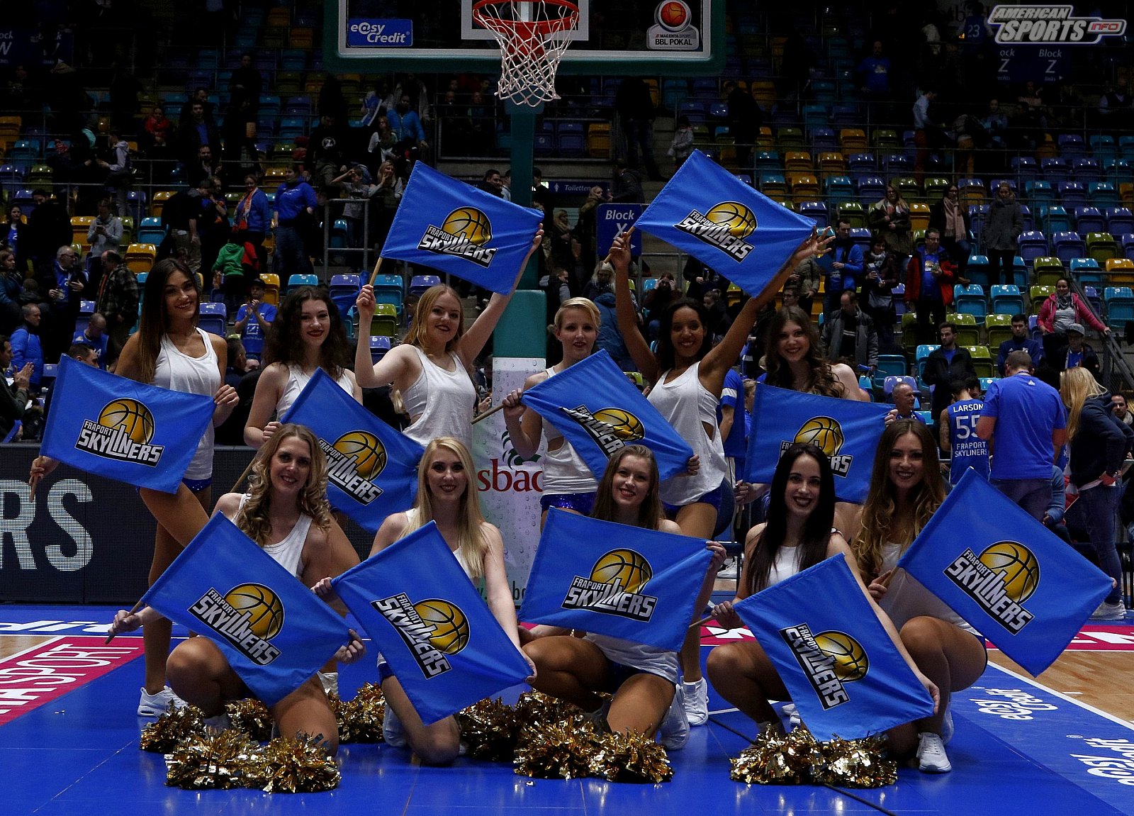 Das Frankfurt Skyliners Danceteam beim BBL Pokal Heimspiel gegen ALBA Berlin am 20.01.2019